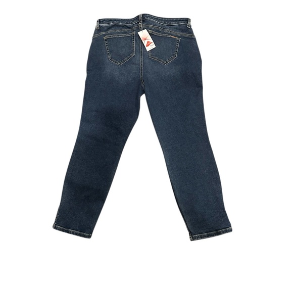 G by Giuliana Light Wash Ankle Jeans - Picture 2 of 5